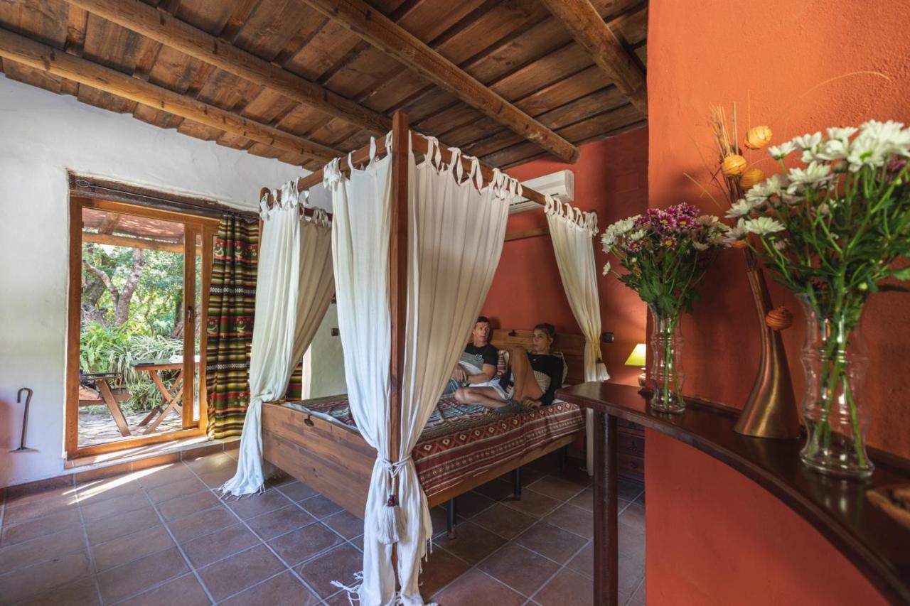 Tikal Boungalows Hotel Malcocinado  ภายนอก รูปภาพ